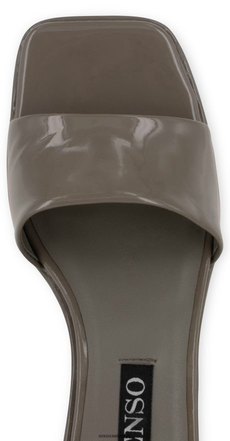 Frühjahr/Sommer 21 Stevie Mushroom Senso 6NZ8L8214
