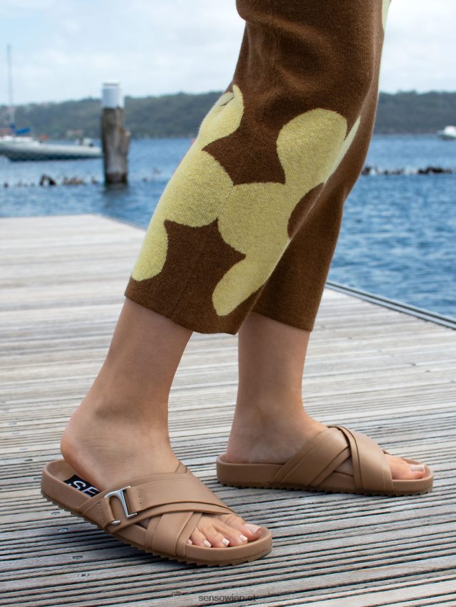 Frühjahr/Sommer 21 Dana Butterscotch Senso 6NZ8L8463